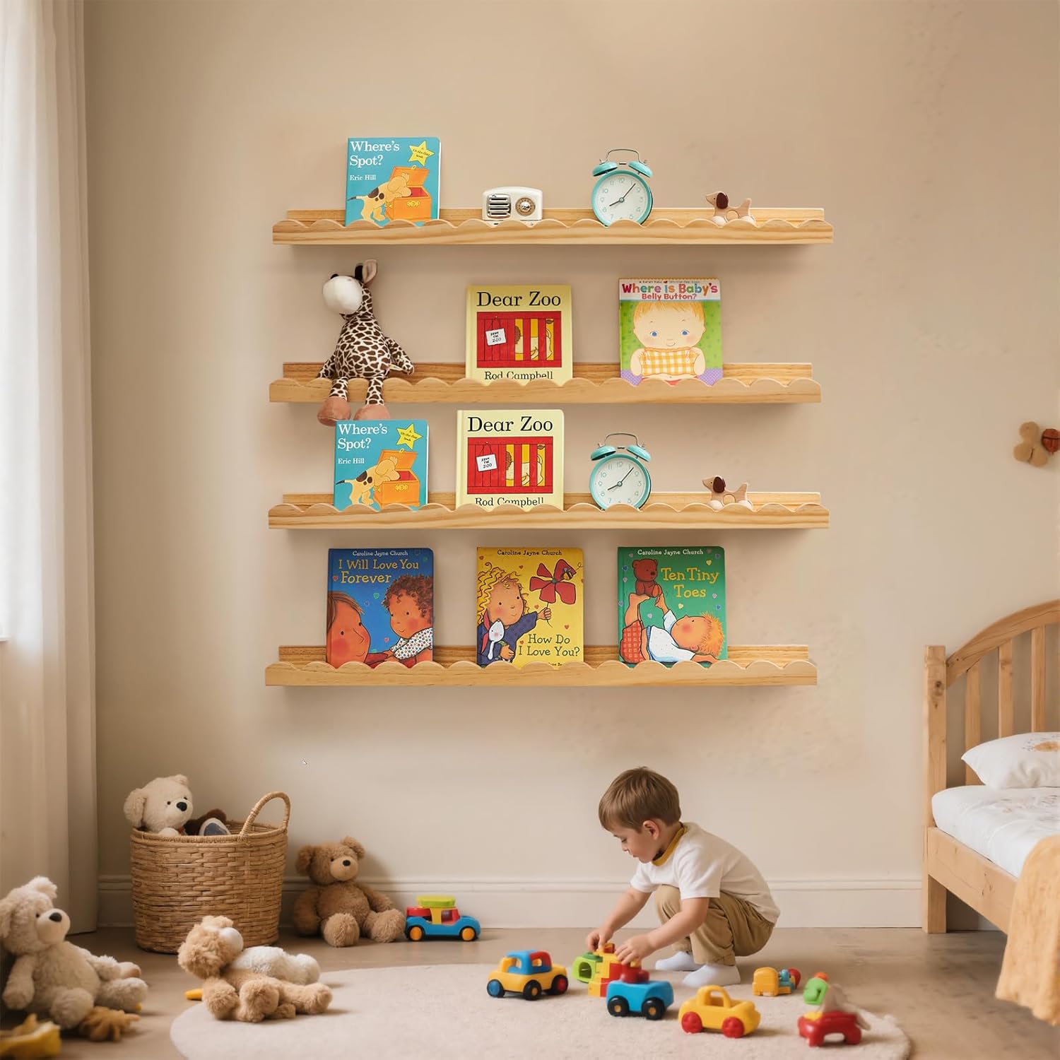 Scalloped Baby Book Shelf, Flo - Baby Nursery Floating Shelves recensione e prezzo