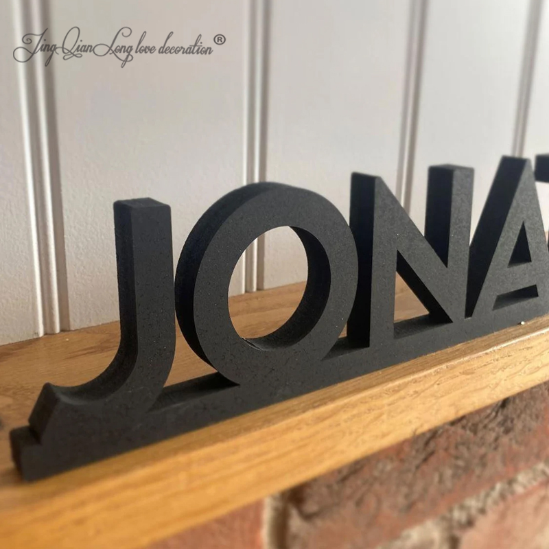 Custom  Personalised Wood Name - Baby Nursery Name Sign recensione e prezzo