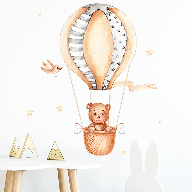 Little Bear Hot Air Balloon Wa - Baby Nursery Wallpaper recensione e prezzo