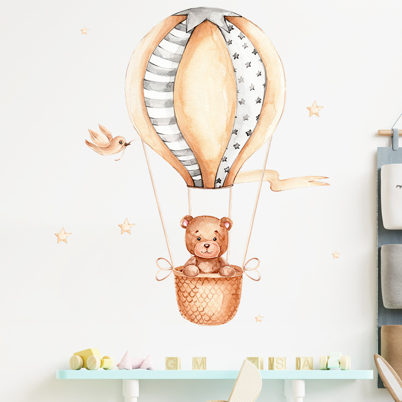 Little Bear Hot Air Balloon Wa - Baby Nursery Wallpaper recensione e prezzo
