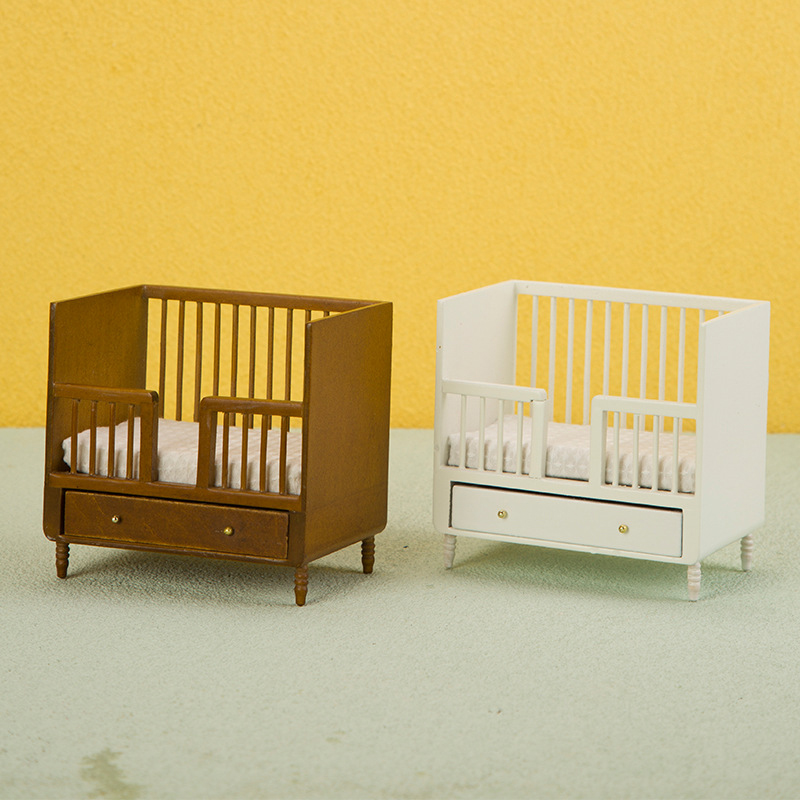 1:12 Miniature White Wood Baby - Baby Nursery Storage recensione e prezzo
