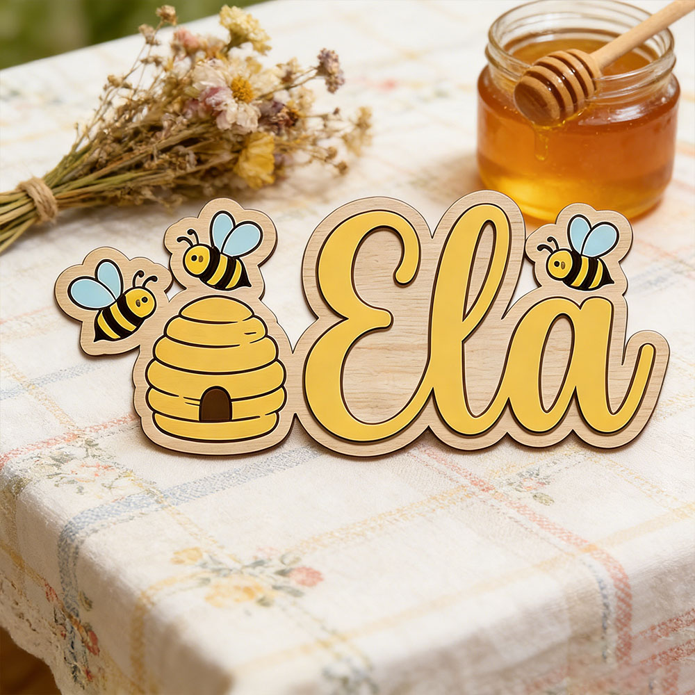 Personalized Cute Bee Hive Nam - Baby Nursery Name Sign recensione e prezzo