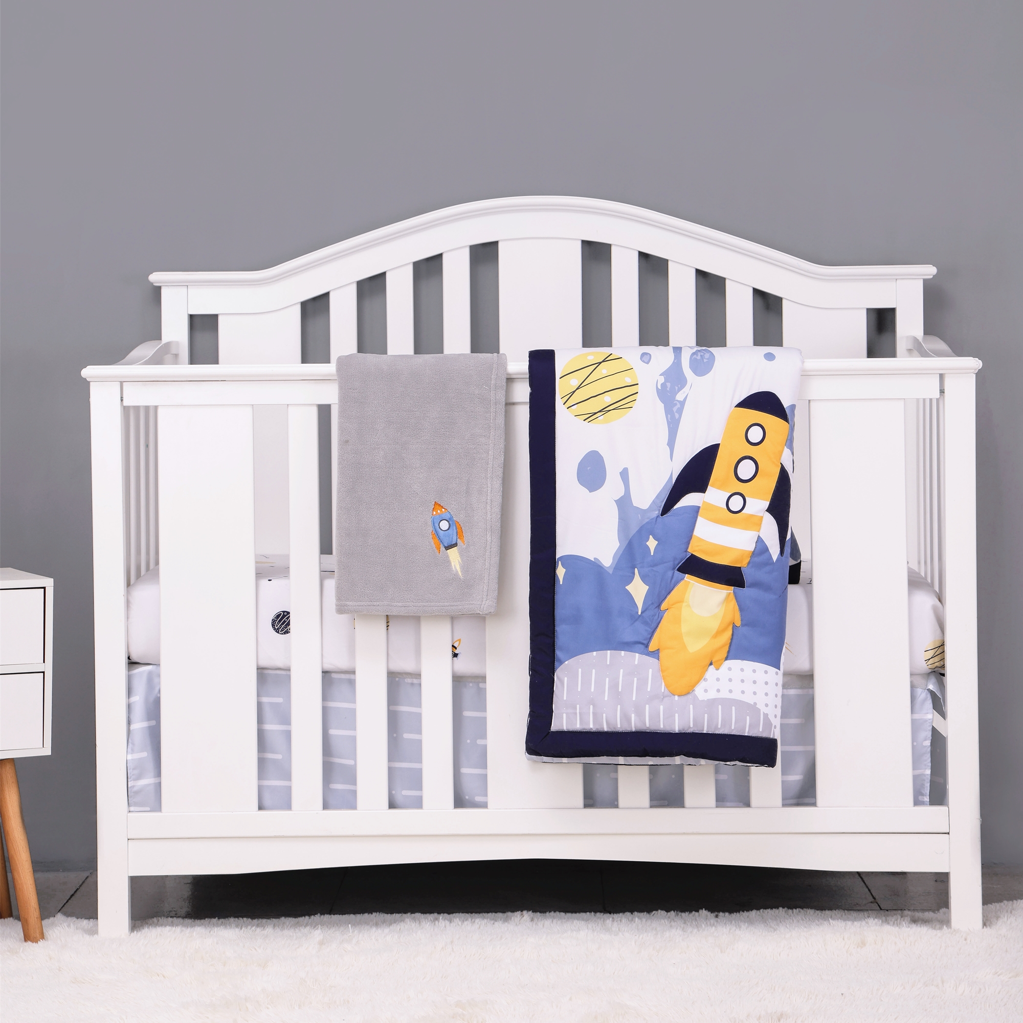 4Pcs Aviation Nursery Crib Bed - Baby Nursery Neutral recensione e prezzo
