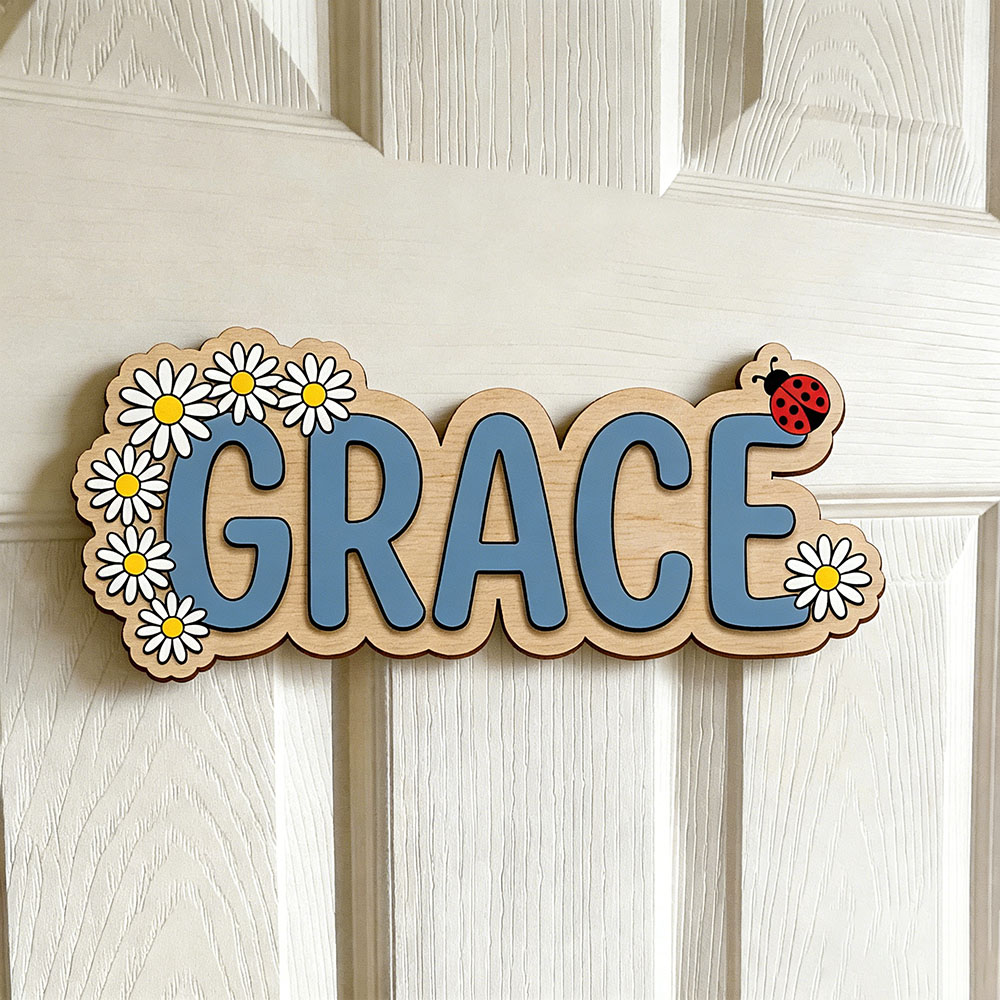 Personalized Cute Daisy Ladybu - Baby Nursery Themes Girl recensione e prezzo